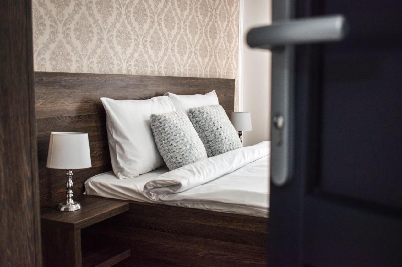 B House Rooms Jassy Zewnętrze zdjęcie